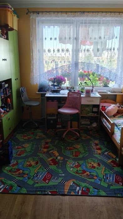 Sprzedam mieszkanie z garażem