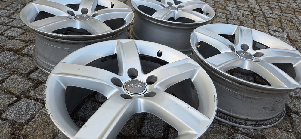 Oryginalne felgi Audi 17 5x112 A4,B6,B7,B8,A6,A3 Alufelgi
