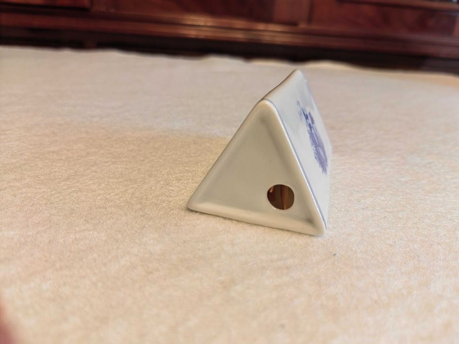 Paliteiro Triangular Vintage Vista Alegre (Carimbo 1947-1968)