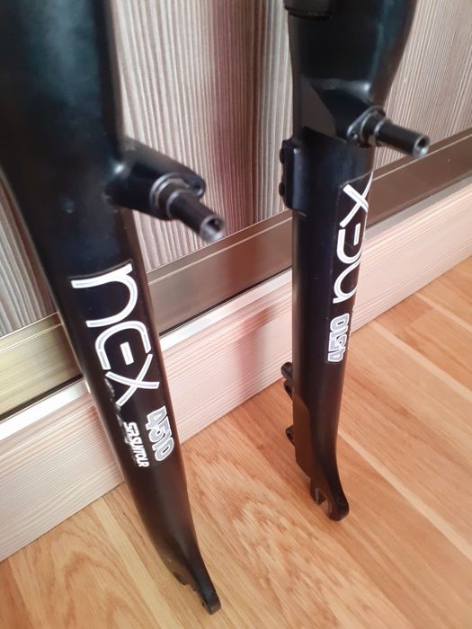 Вилка велосипедная Suntour Nex 4510