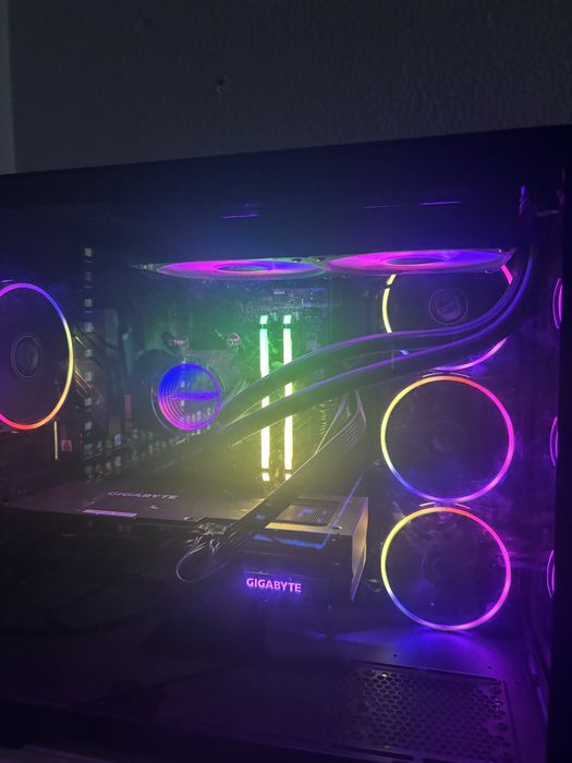 Vendo Pc gamer/setup roda tudo pouco negociavel muito barato!! 2 monitores!