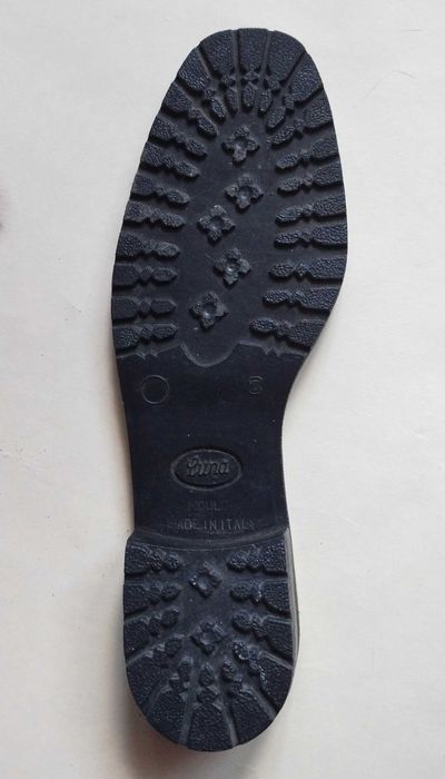 Продам подошвы для обуви.