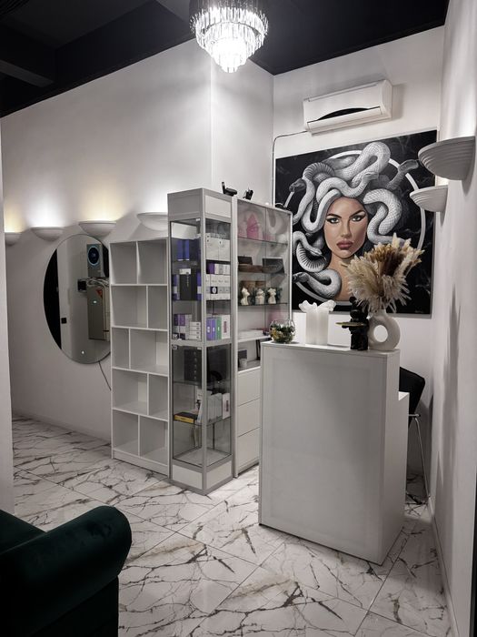 Салон краси!  Оренда Кабінету. .ЦЕНТР!єСвітло!Умови,ціна-Топ !