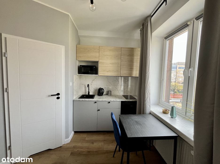 Kawalerka 21 m² przy ul. Białobrzeskiej 22, Ochota - Widok 2