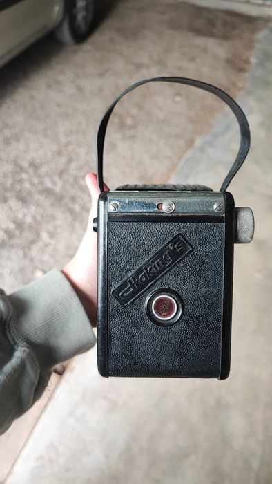 Máquina fotográfica vintage Halina-Royal // Hakings