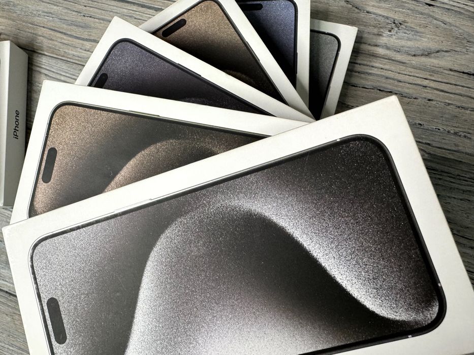 iPhone 15 pro max 256/512 black natur Titan идеальные  магазин