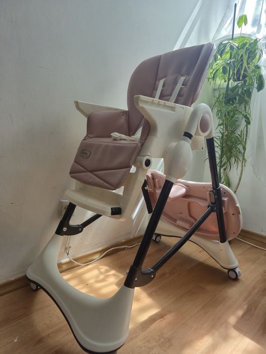 Дитячий стільчик для годування Carrello Stella (пудровий/рожевий)