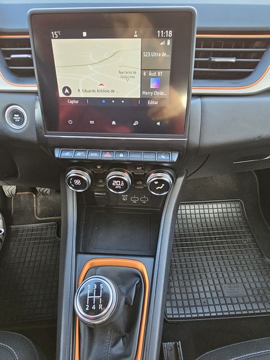 Captur novo modelo impecável