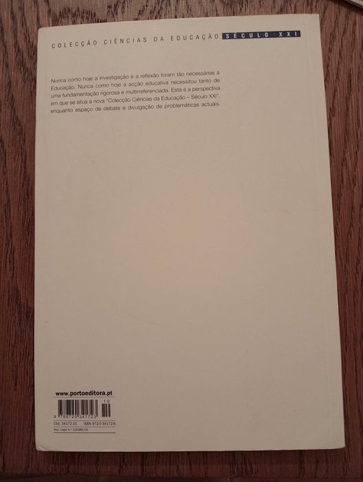 Livro "O que é a Escola? Um olhar sociológico"