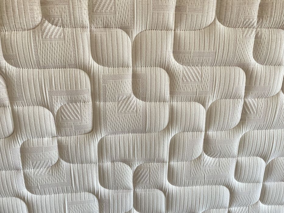 Colchão molas para cama de casal