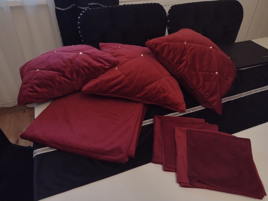 Home&you poszewki + obrus i serwetki welur Glamour Stan idealny rubics