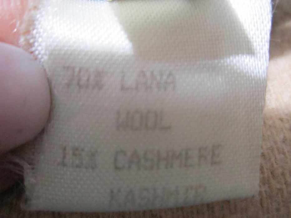 ekskluzywne ponczo futro naturalne z lisa materiał wełna plus kaszmir