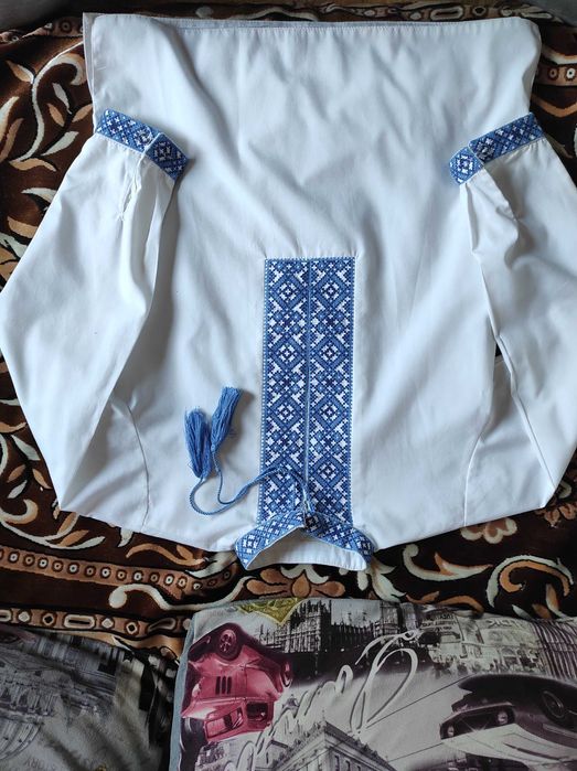 Продам вишиванку на хлопця