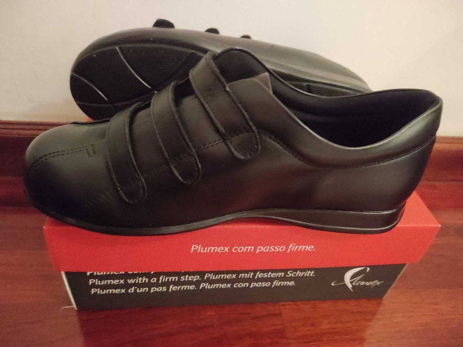 Sapatos para diabéticos novos