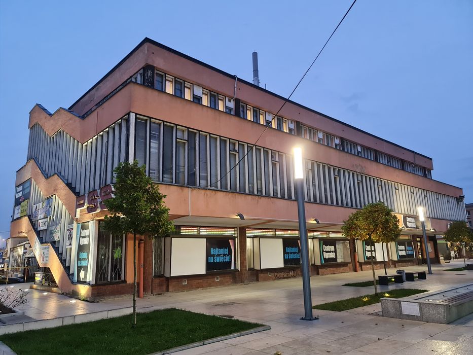 Mława ścisłe centrum miasta. 230 m2