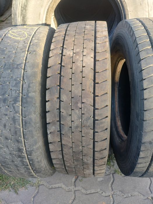 235/75R17,5 10мм шини бу.