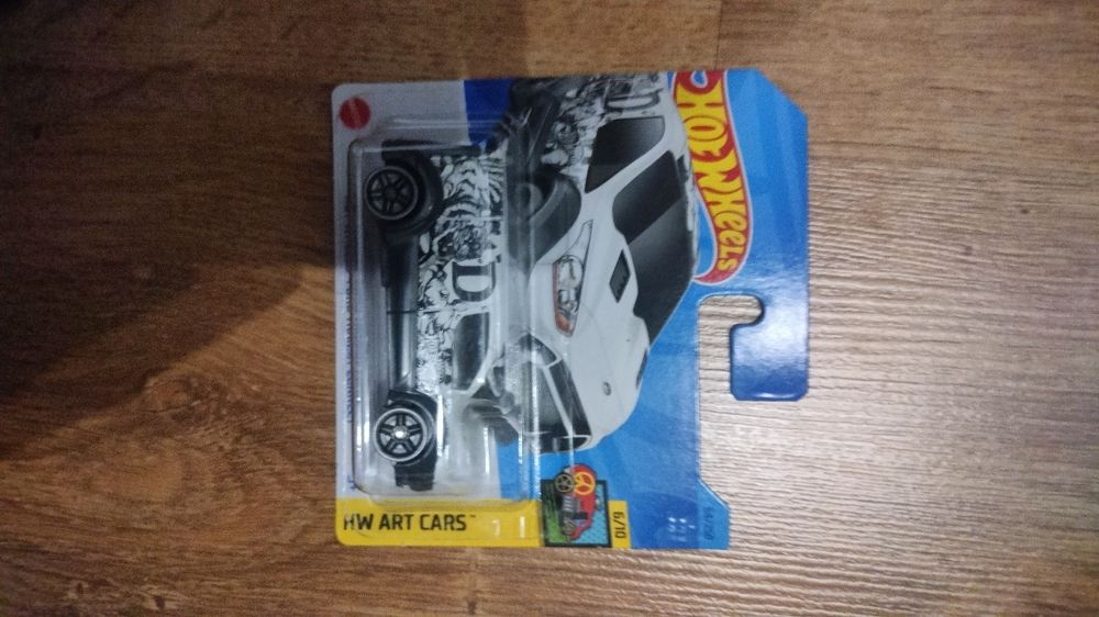 HotWheels ford..