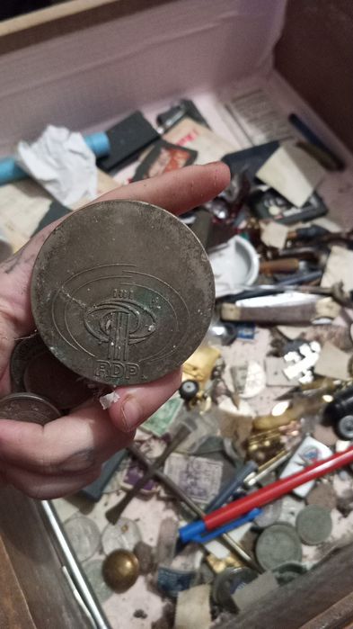 Medalha 60 anos radio peq