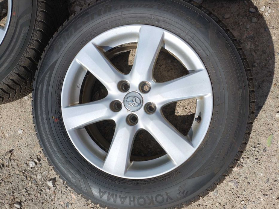 Felga 17" Toyota + opona zimowa