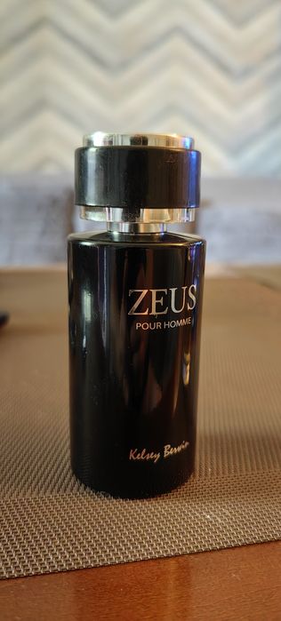 Kelsey Berwin Zeus