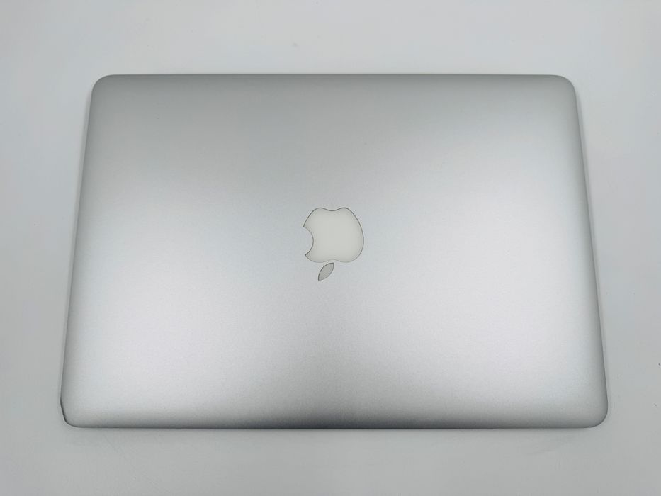 1 цикл Apple Macbook Air 13 2017 i5 8GB RAM 256GB SSD IL6686