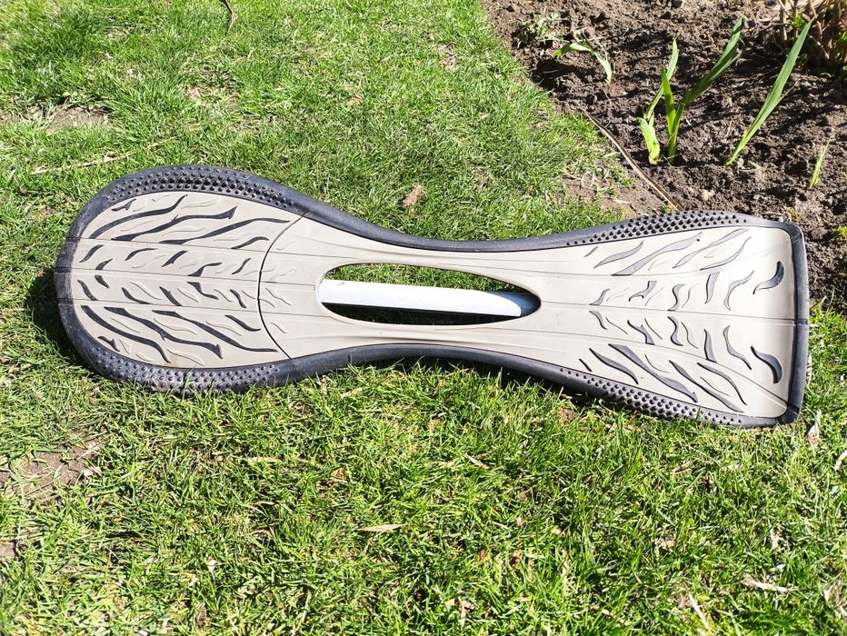 Deskorolka dwukołowa Oxelo Waveboard – balansowa, sprawna