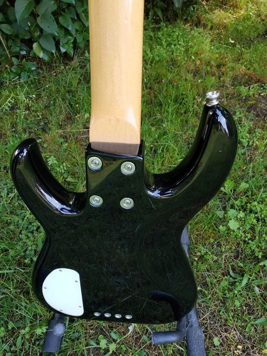 Fleabass 30 Shortscale gitara basowa