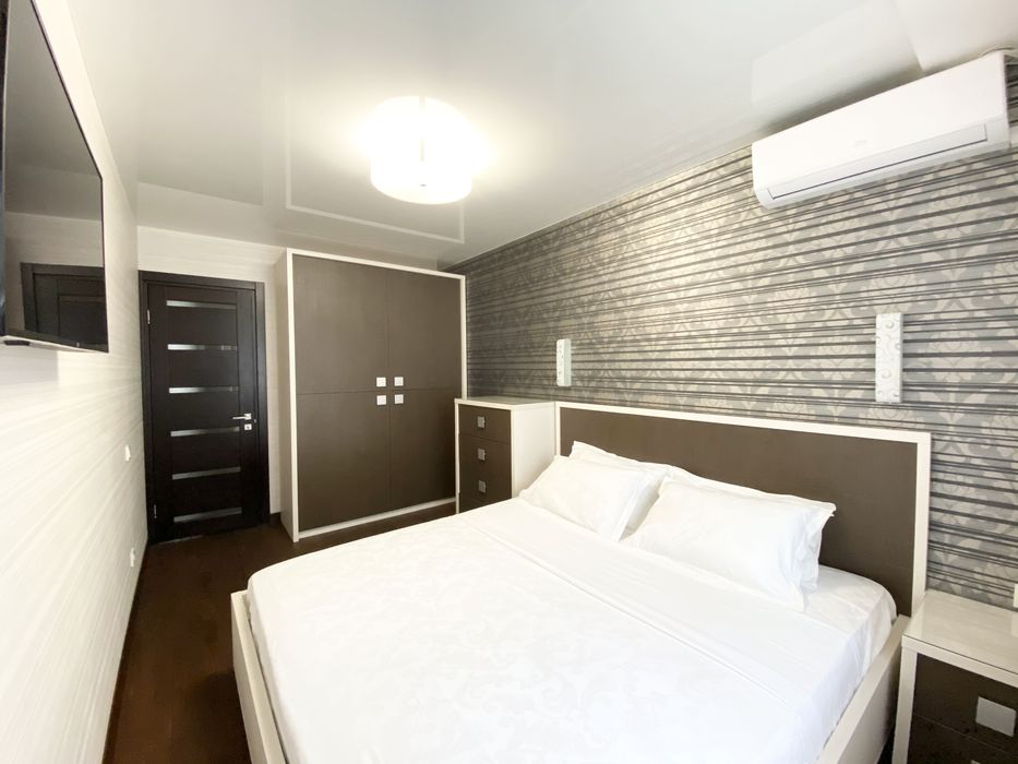 Люкс в центре, вид на Днепр