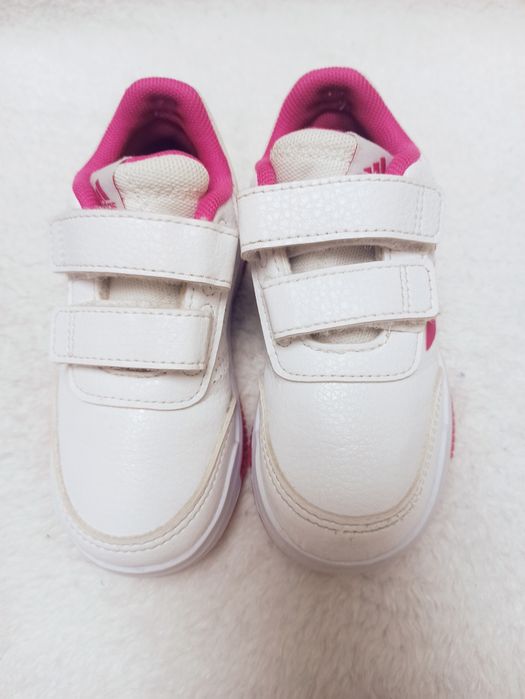 Оригінал Adidas, 24 розмір, устілка 15.5 см, кросівки для дівчинки