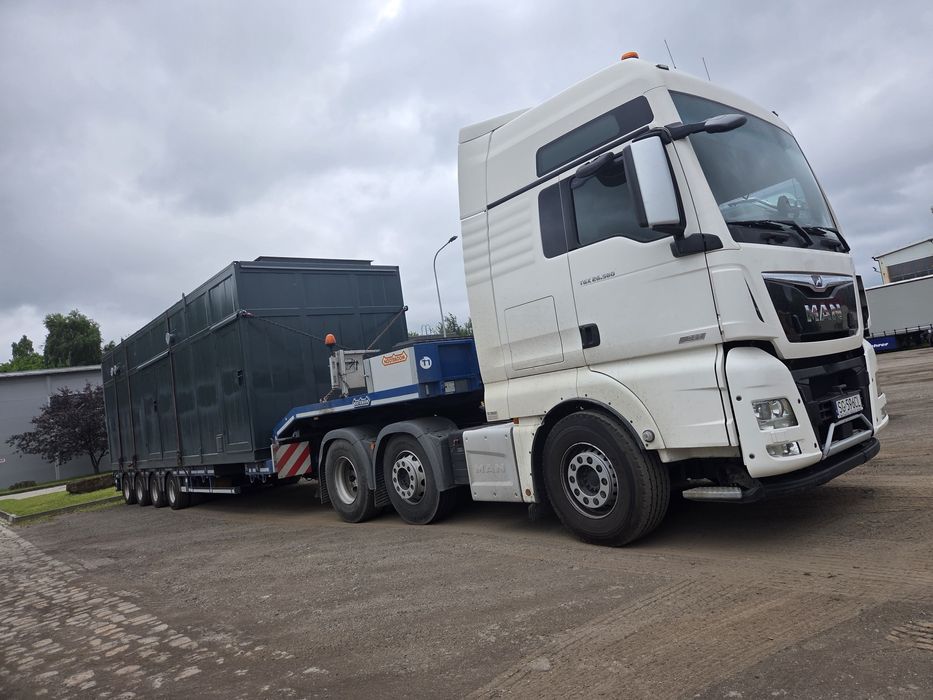 Transport niskopodwoziowy laweta niskiepodwozie maszyn