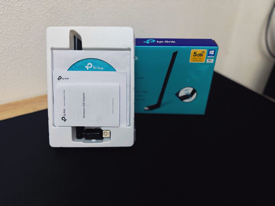 AC600 High Gain Wireless Dual Band USB Adapter