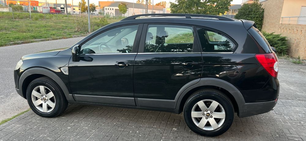 Chevrolet Captiva ( 7 lugares ) 2.0 VCDi Seven Ano 2007 a diesel