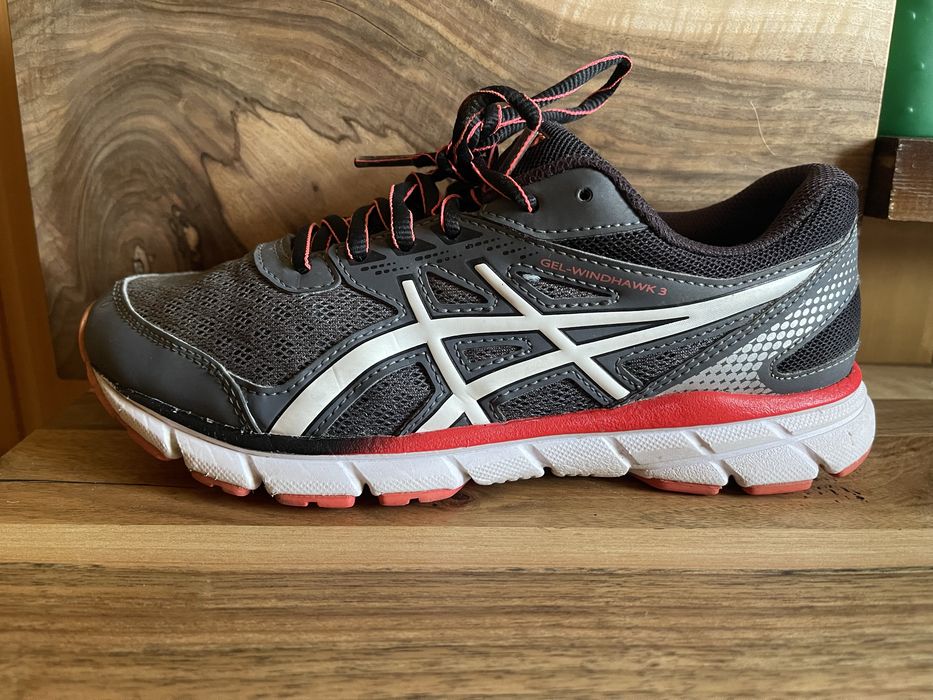 Красовки асікс asics gel-windhawk 3