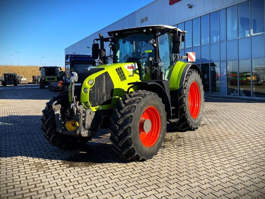 Claas ARION 660 CMATIC
