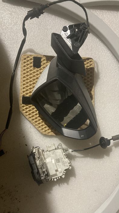 Зеркало ліве, Audi Q7 4m