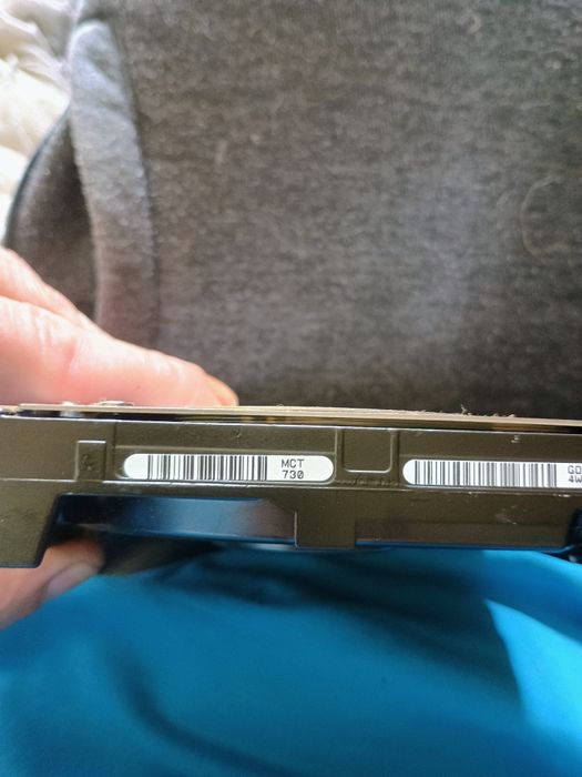 Dysk twardy toshiba 2 TB