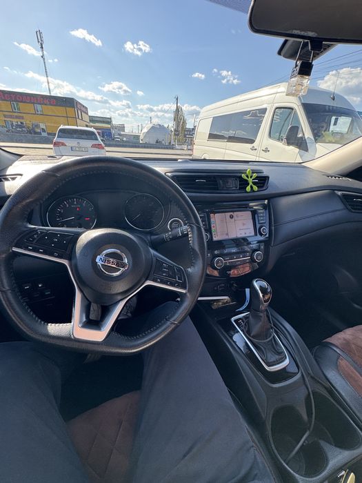 продам авто Nissan