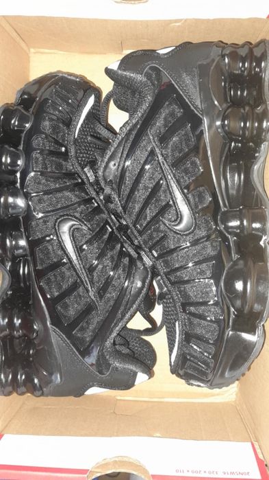 Buty Nike Shox 23,5cm