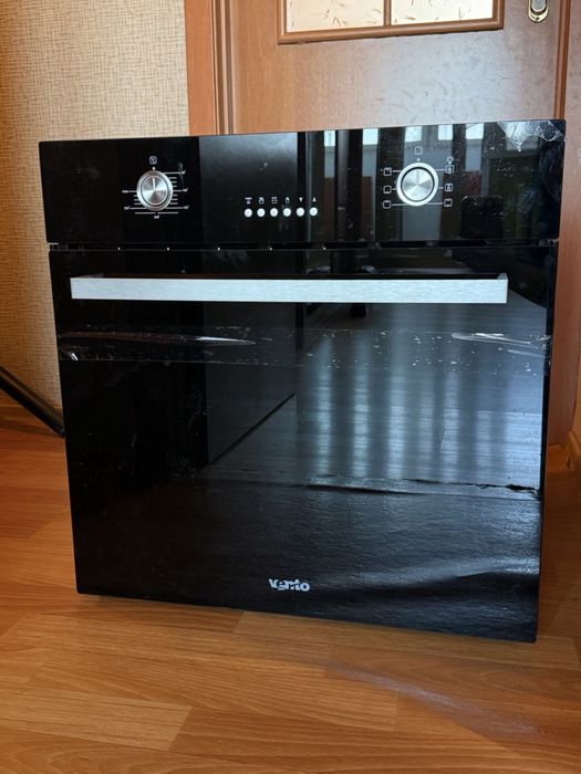 Вбудована духова шафа Venta London