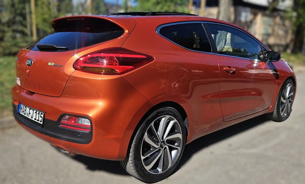 Kia ProCeed Xenon*Panorama*Navi