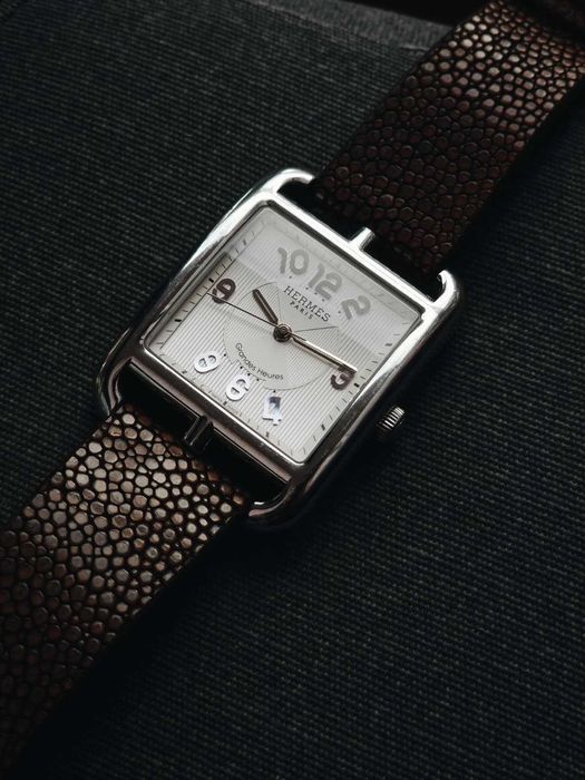 Hermès Cape Cod Grandes Heures Ref. CD6.810 Automático
