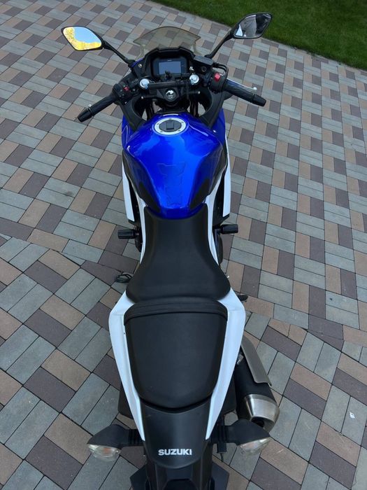 Suzuki GSX 250R мотоцикл для новачків , надійний японській мотоцикл