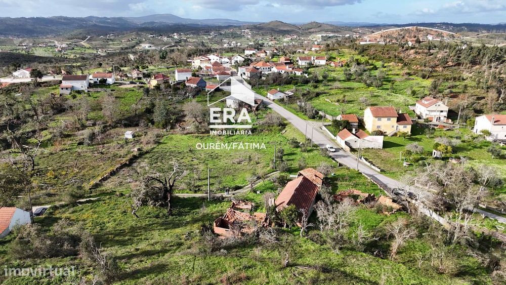 Moradia T3 para restaurar, Almoster
