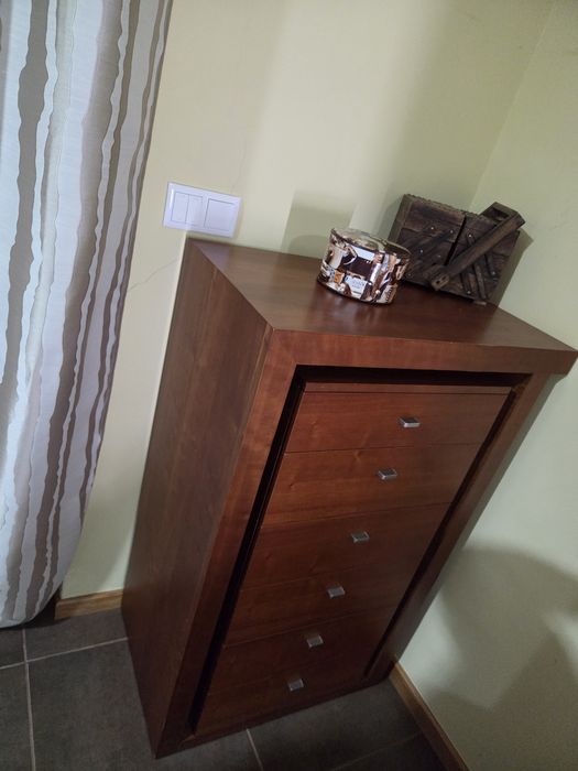 Quarto  completo
