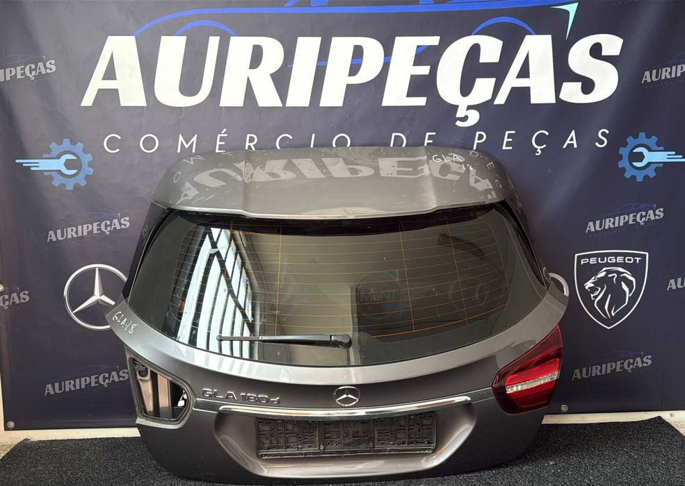 Tampa da Mala Mercedes GLA 2018