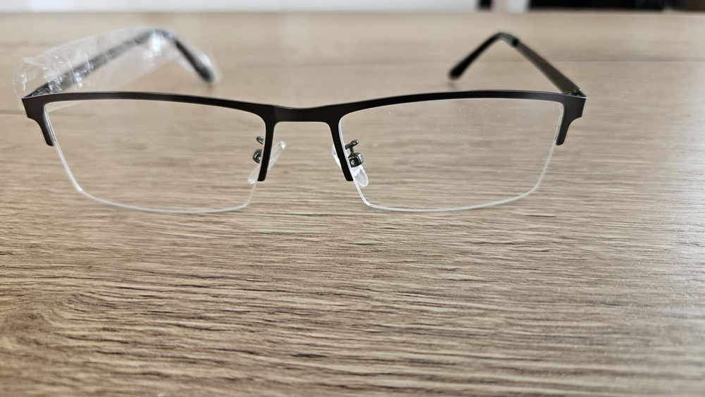 Oprawki, Okulary, na szkła korekcyjne