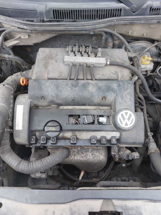 Posiadam czesci vw golf 4   1.4  16v