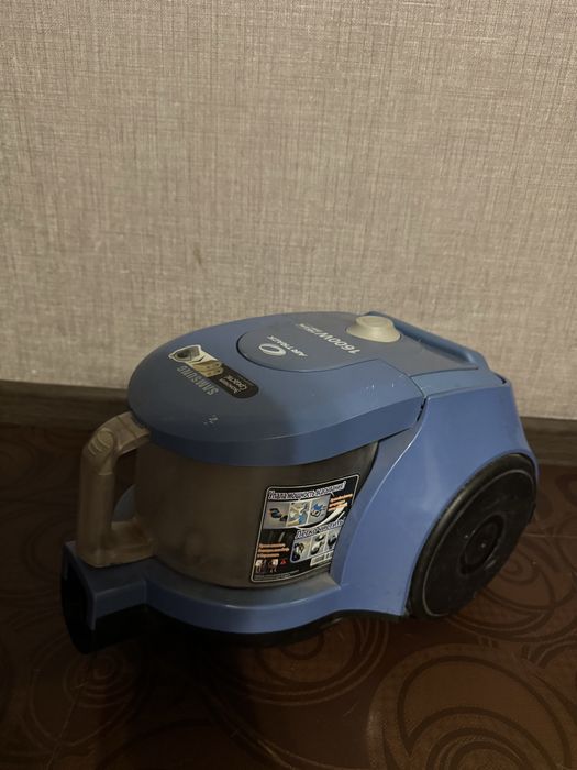 пылесос Samsung Air Track мощностью 1600 Вт (серия SC4326/SC4332)