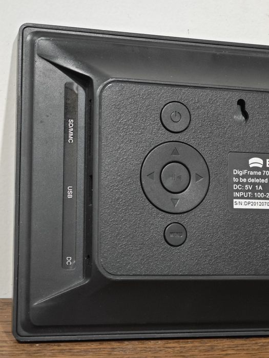 Moldura digital Braun Digiframe