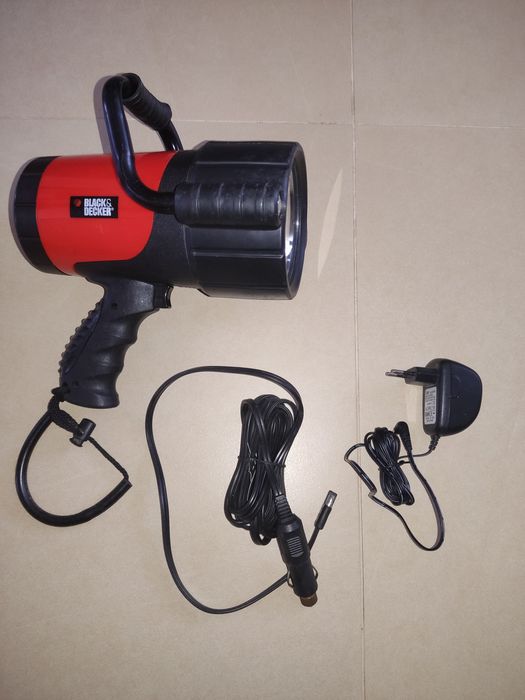 Светильник прожектор фонарь Black Decker